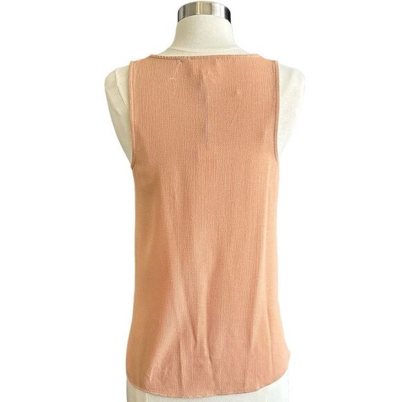 NWT Olive & Oak Surplice Sleeveless Blouse Frappuccino Tan S - Picture 3 of 7